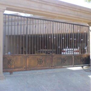 BLOEM- full steel driveway gate