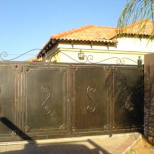 BERGHEIM - Steel driveway gate